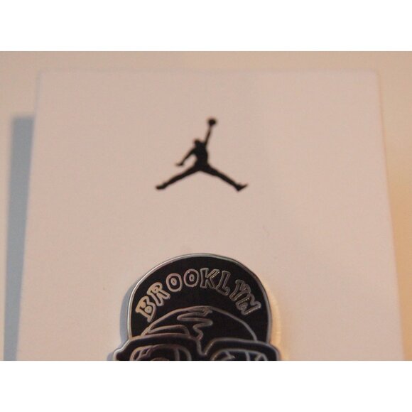 Jordan Pins Spike Lee #WEAREJORDAN - Picture 5 of 6